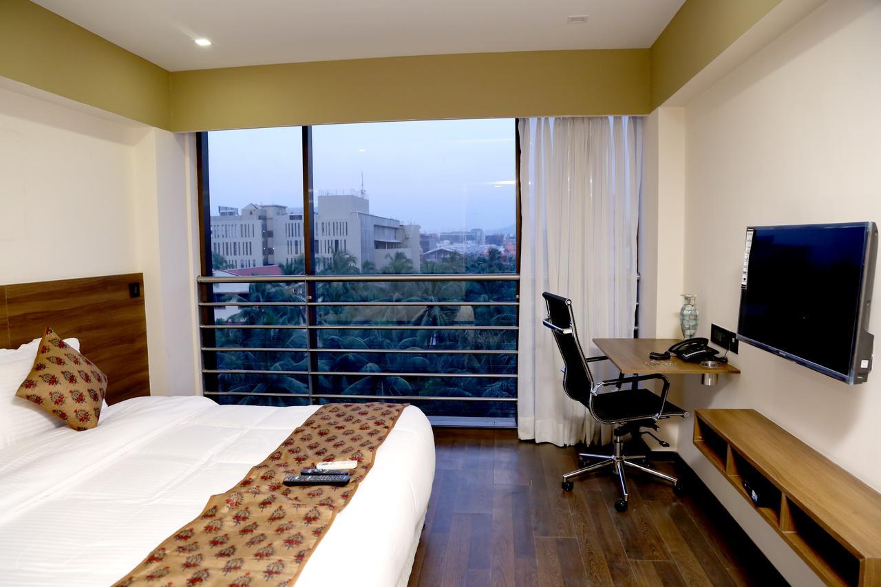 Hotel Mumbai House Andheri East, Mumbai Exterior foto